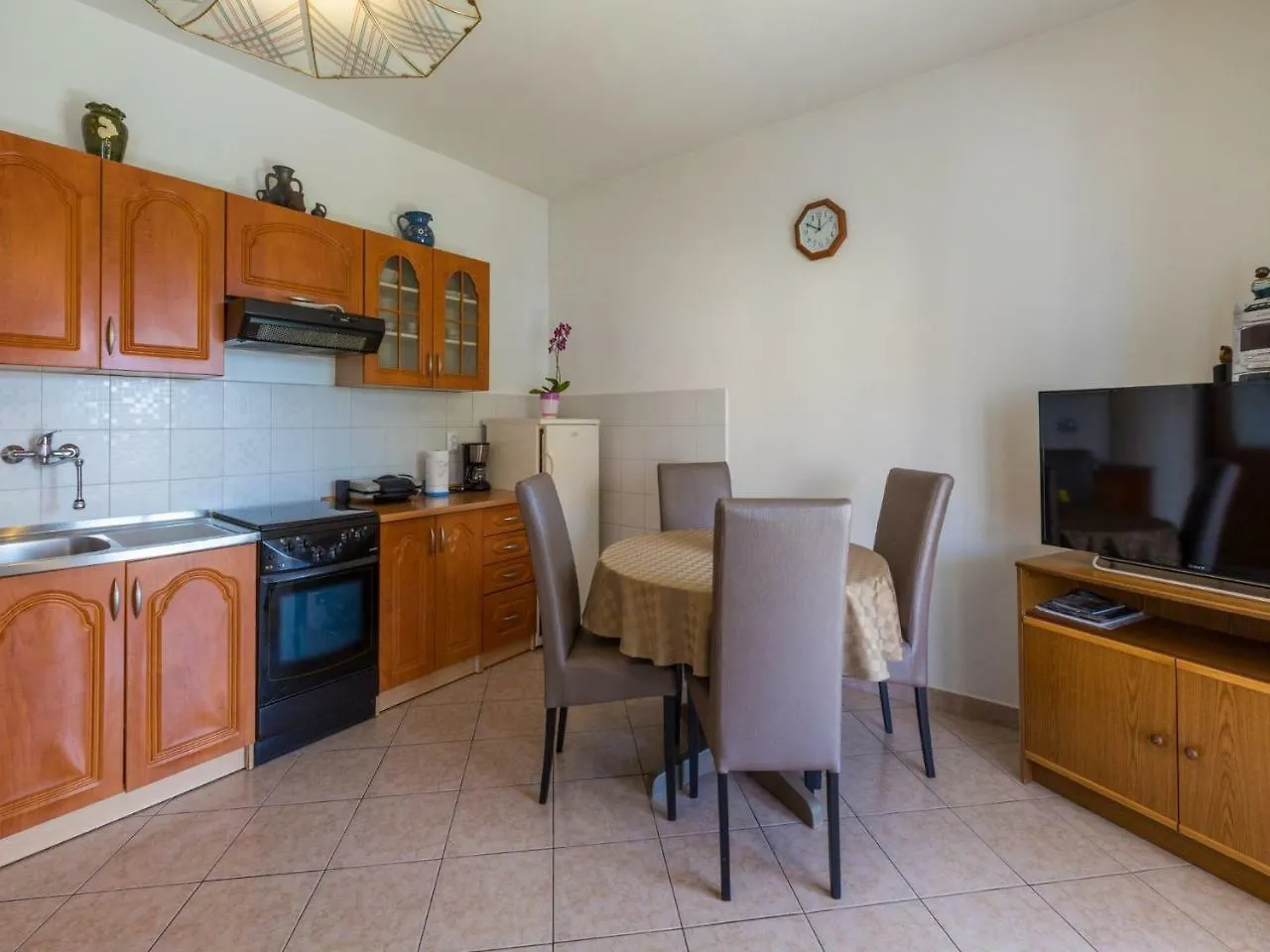 Apartment Nevelina Selce 0*,  Kroatien